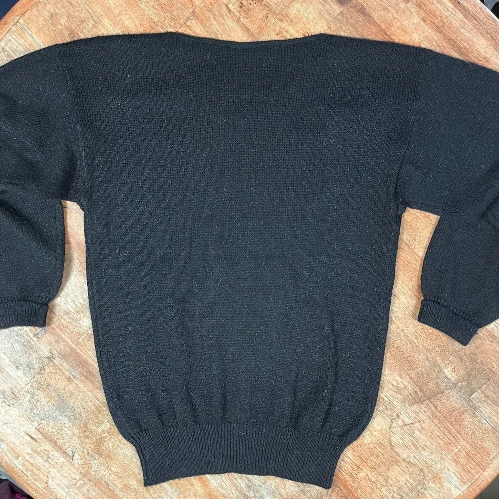 Vintage Angora Blend Beaded Floral Knit Sweater Womens S‎ Faux Pearl 80s Fuzzy